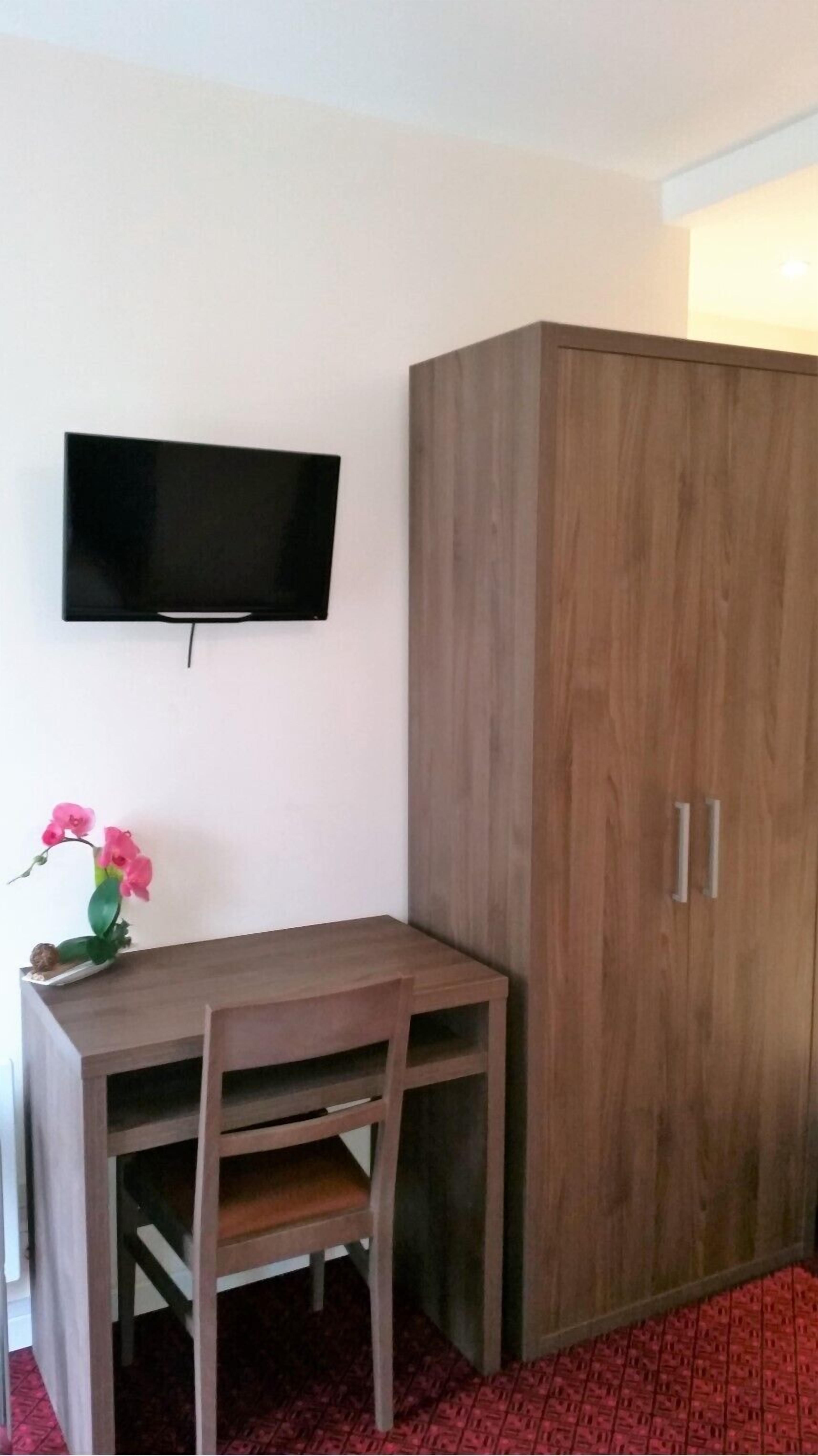 La Perle Montparnasse Hotel 2*