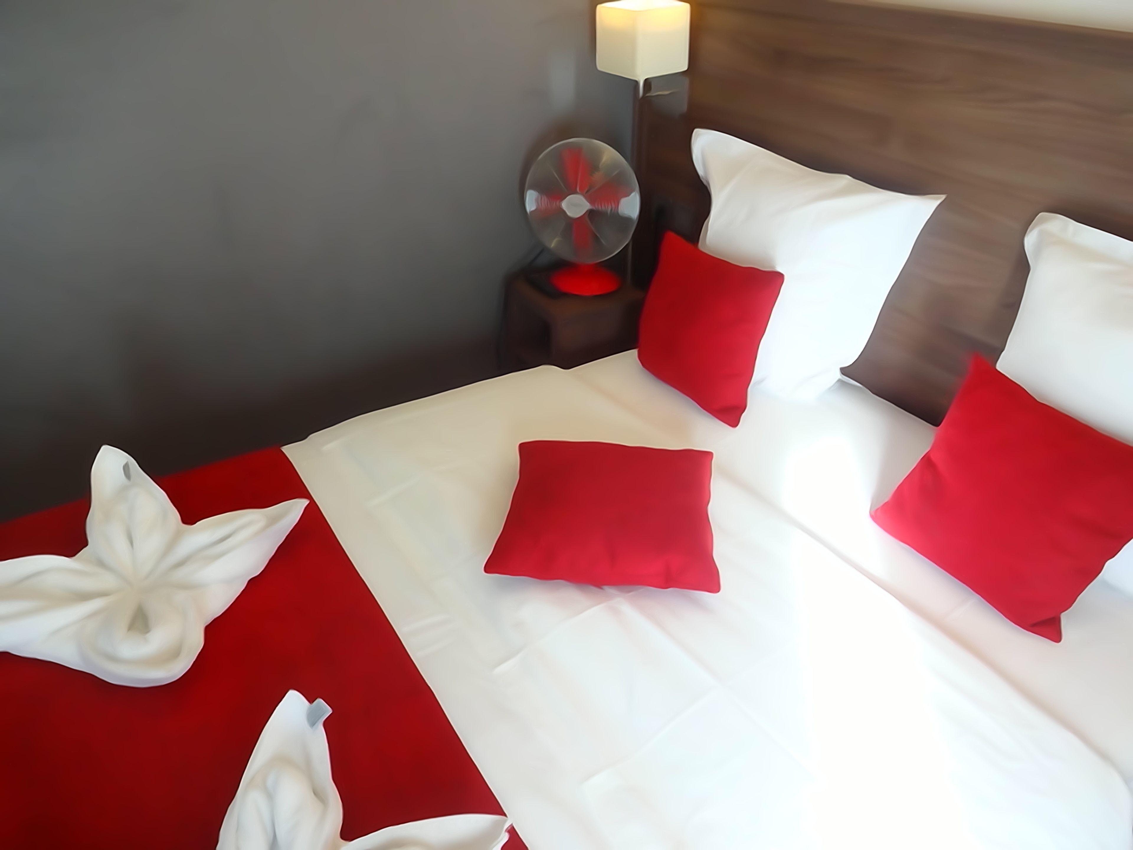 La Perle Montparnasse Paris