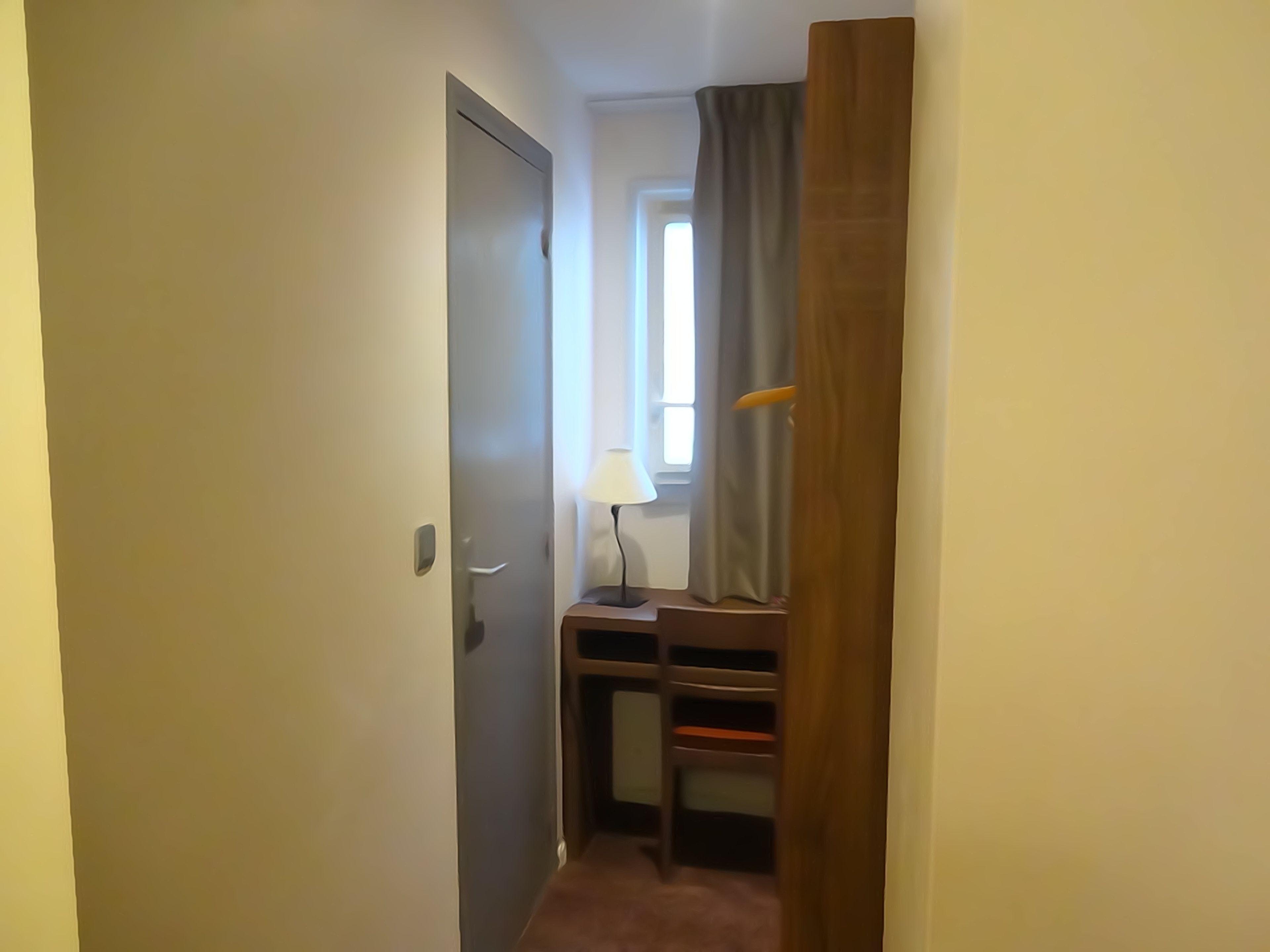 La Perle Montparnasse 2* Paris