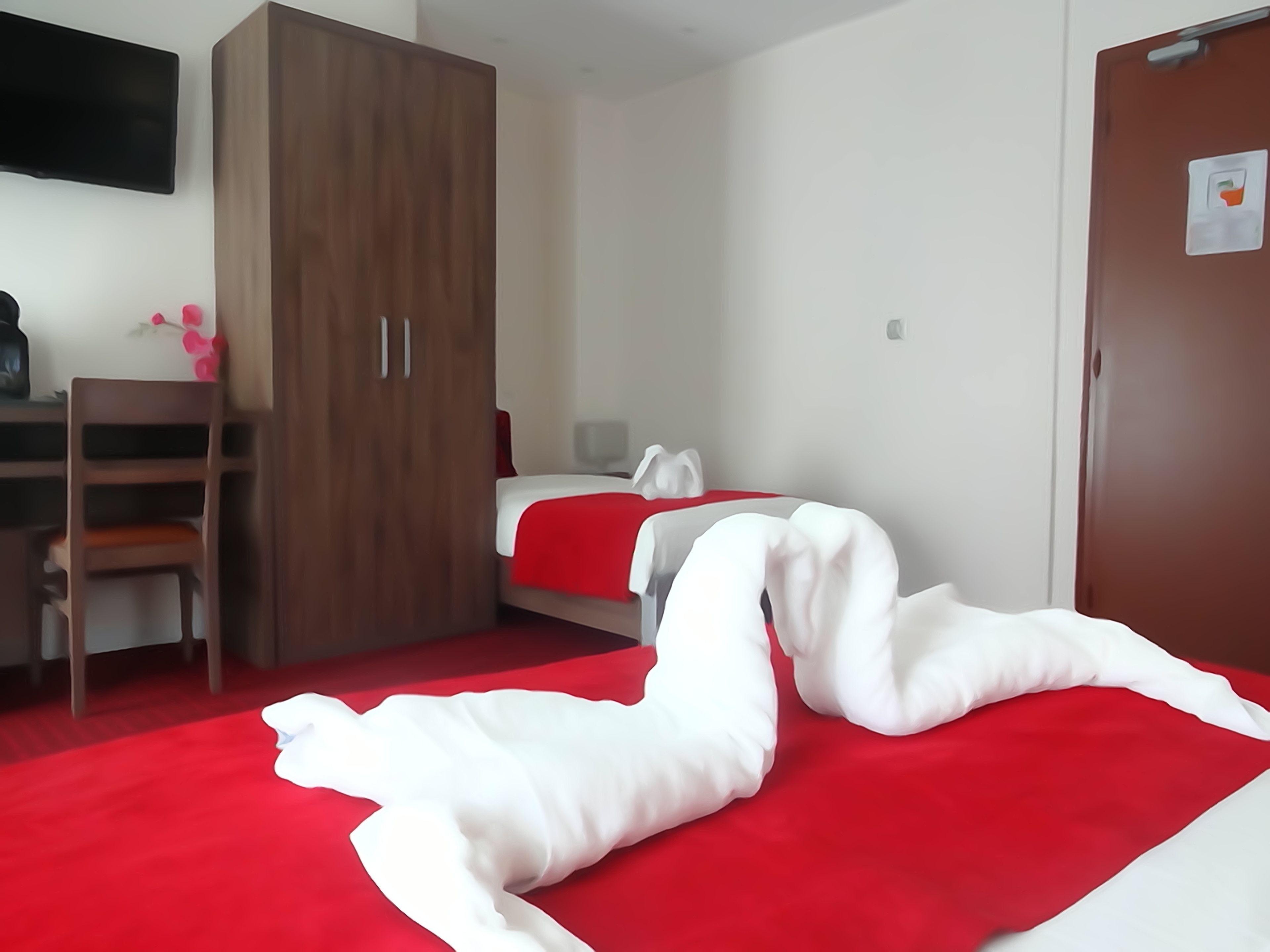 Hotel La Perle Montparnasse