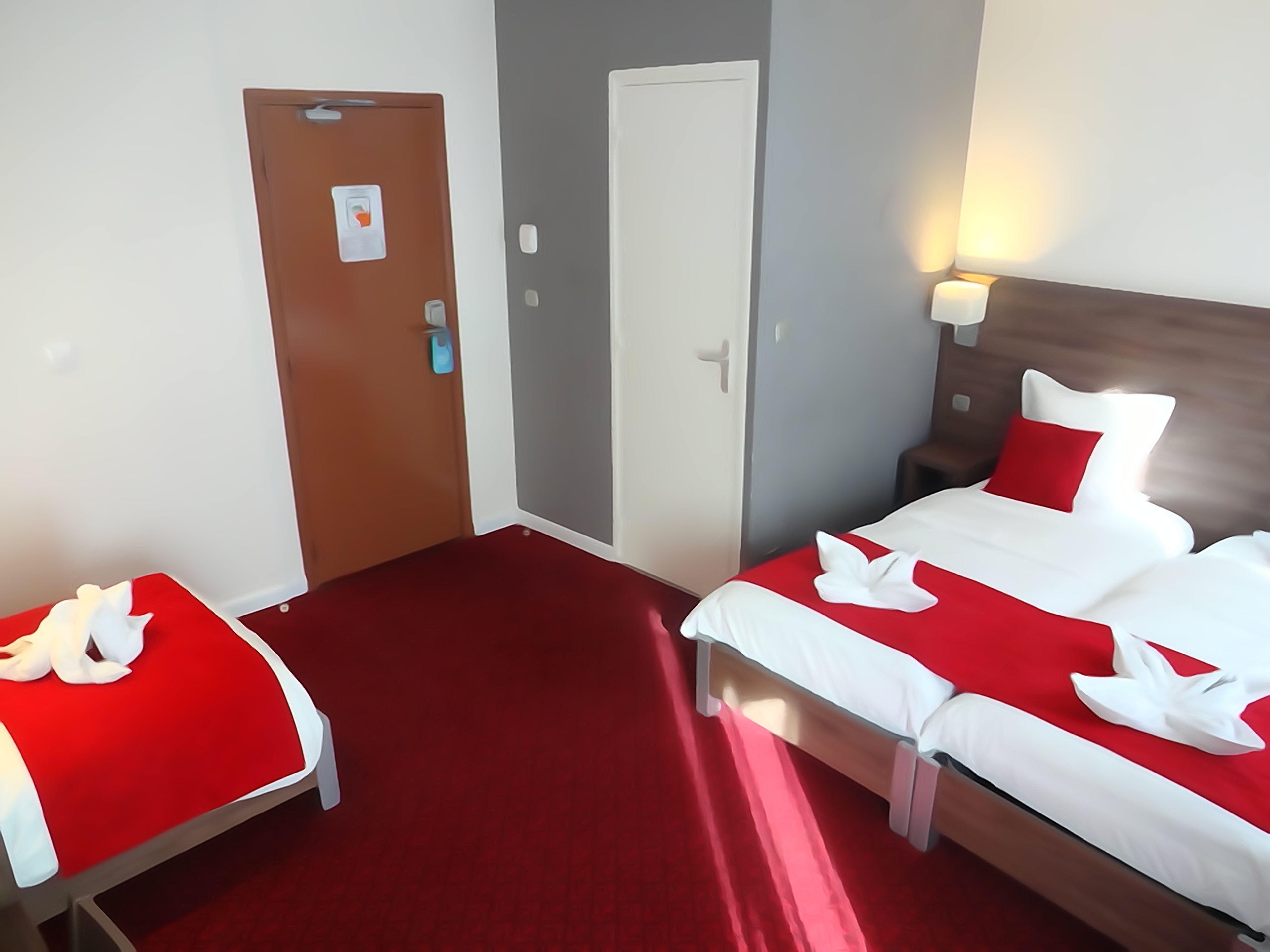 La Perle Montparnasse Paris