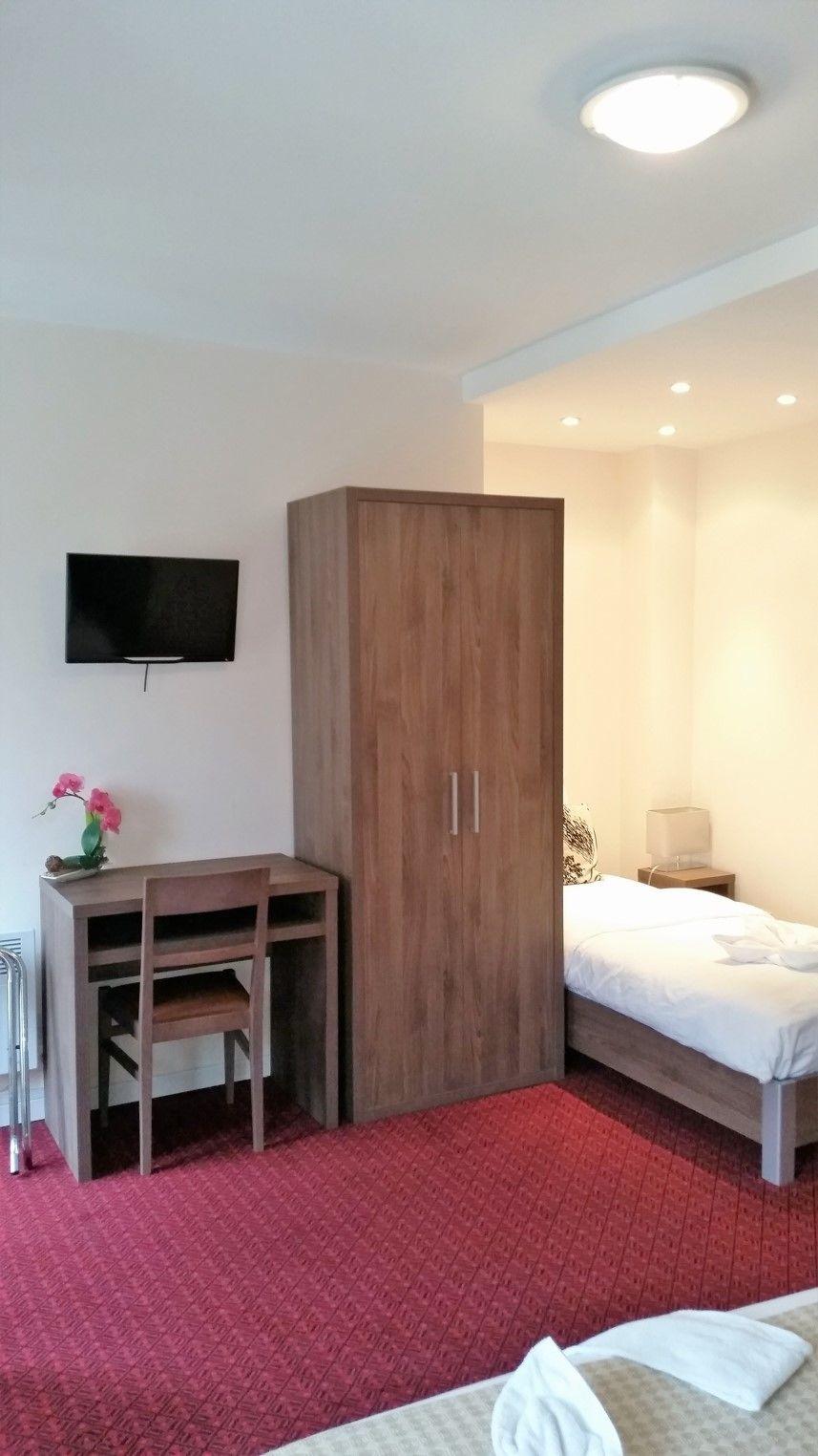 La Perle Montparnasse Hotel