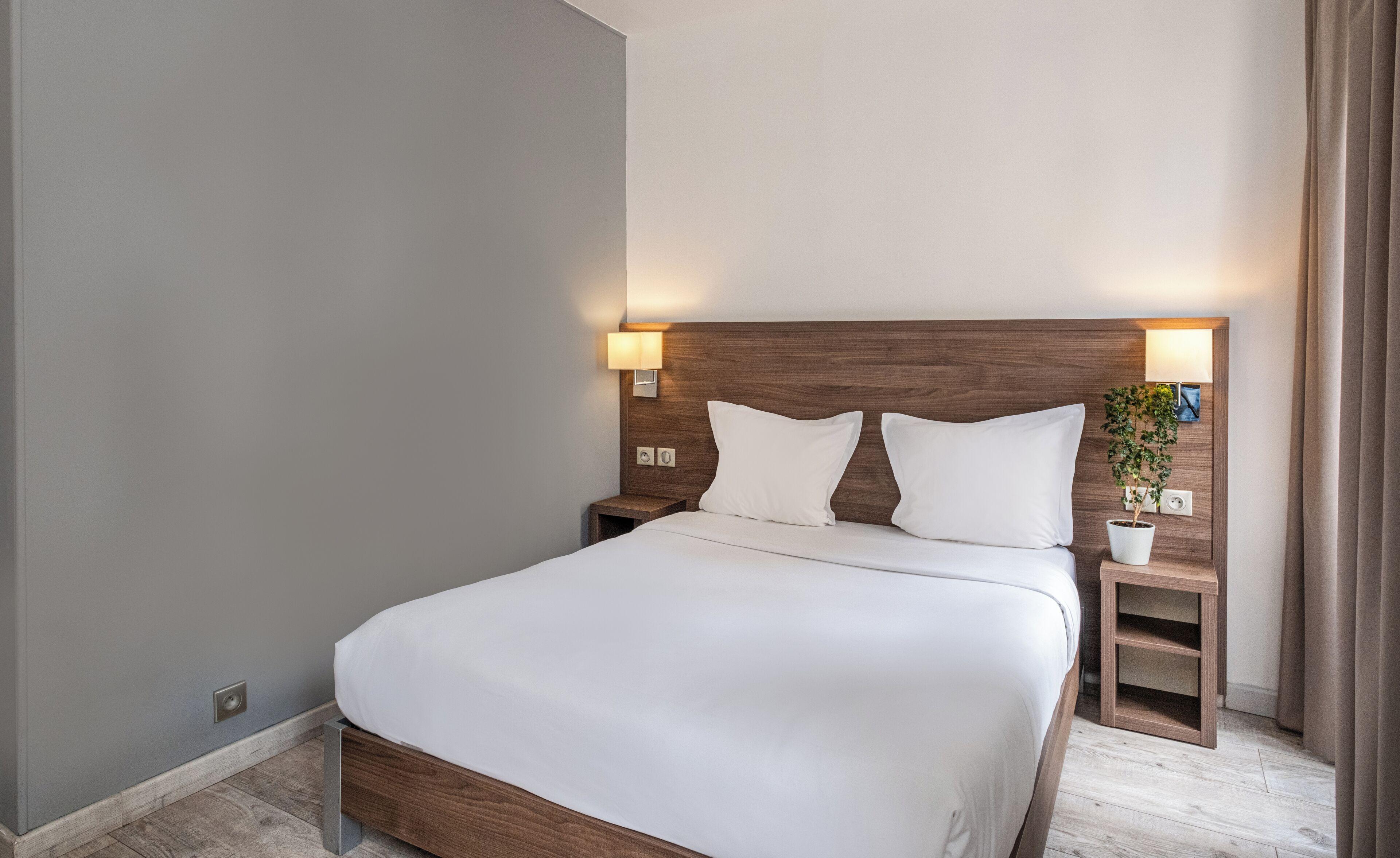 La Perle Montparnasse 2*