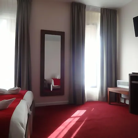 La Perle Montparnasse Hotel 2*