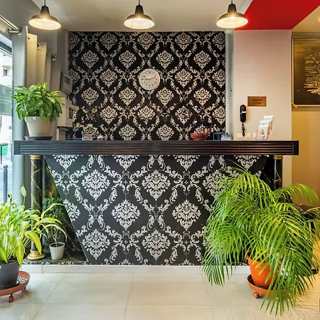 Hotel La Perle Montparnasse